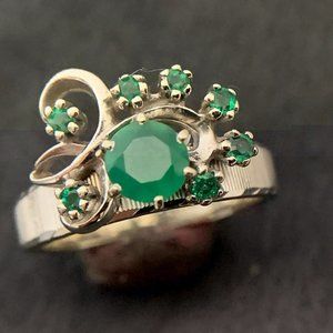 14k  White Gold Ring REAL EMERALDS  in size 5